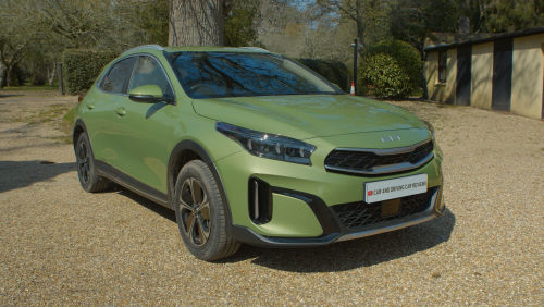KIA XCEED HATCHBACK 1.5T GDi ISG 138 2 5dr view 1